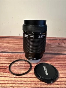 Nikon "AF Nikkor 70-210mm 1:4-5.6 D" Lens, Includes Both Caps - Picture 1 of 18