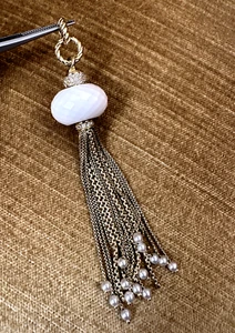 David Yurman White Onyx, Pearl & Diamond Tassel Pendant 18k Yellow Gold-HM2465SS - Picture 1 of 4