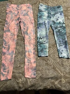 Athleta Girl Lot Of 2 High Rise Chit Chat Tight Size 12 White Blue Watercolor - Picture 1 of 5