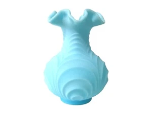Fenton Vase satiniertes Glas puderblau Draperie RuffleTop groß Vintage Mid Century - Bild 1 von 9