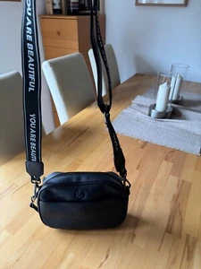 Peter Kaiser Damen Leder Handtasche mit Trageriemen „You are beautiful" schwarz - Bild 1 von 10