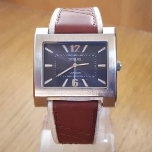 Reloj analógico cuadrado azul cuero borgoña secuela diseño retro raro para hombre - Imagen 1 de 9