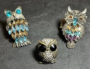 Retro 3 Colorful Rhinestone OWL Themed Stretch Ring Lot - Picture 1 of 6