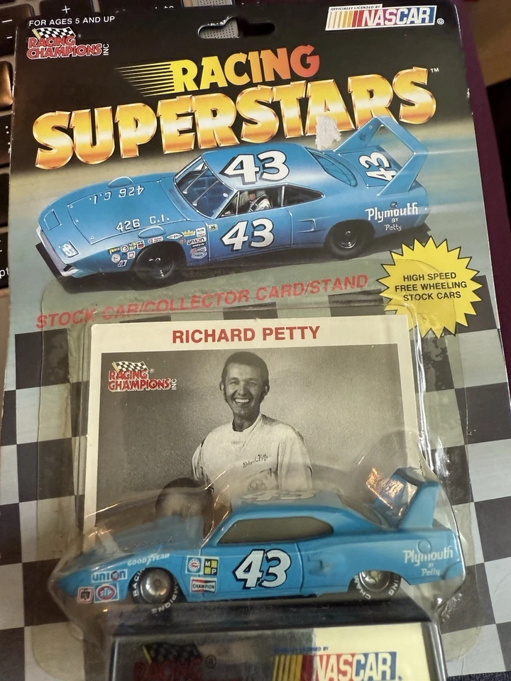 1991 Richard Petty #43 Plymouth NASCAR by Racing Champions Diecast 1 64