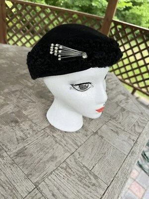 Vintage Black Beret  - Image 1 of 4