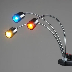 MacroPod LED Makrolicht dimmbar kontinuierliche Beleuchtung batteriebetrieben drei Köpfe - Bild 1 von 3