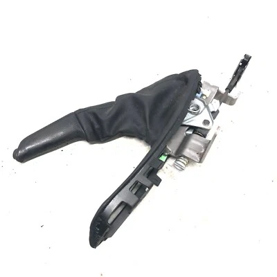 BMW 1 SERIES E81 LCI 07-11 HANDBRAKE LEVER HANDLE INTERIOR PARKING BRAKE UNIT - Image 1 of 2