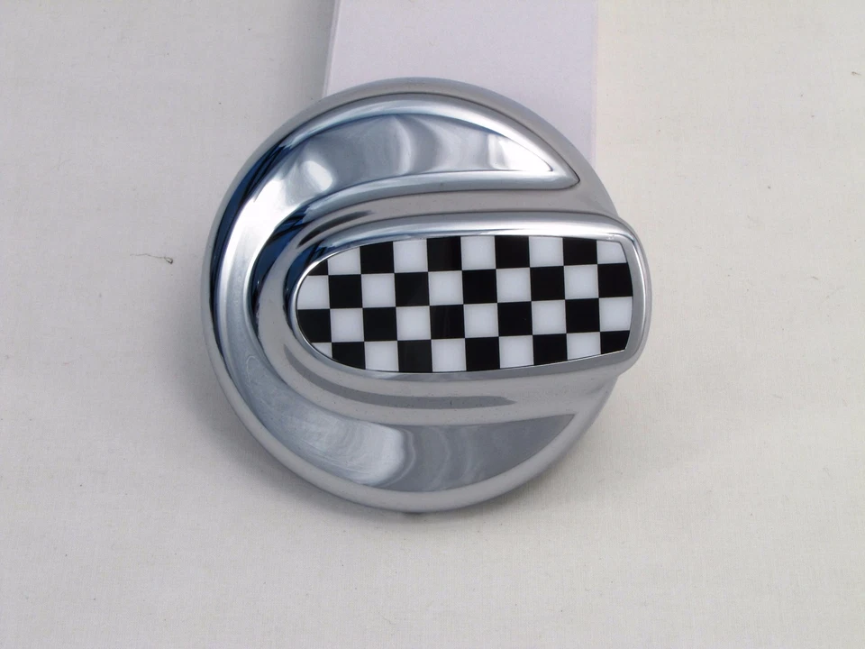 TAPPO SERBATOIO CHECKERED FLAG CROMATO adatto per MINI COOPER S R55 CLUBMAN R56 dal 11/2006 - Immagine 1 di 1