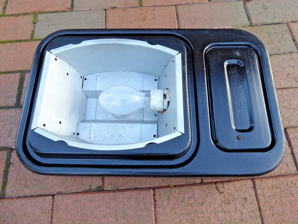 alte Straßenlampe Industrielampe DDR Kofferlampe Hoflampe Industrie Design  - Bild 1 von 4