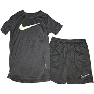 Boy's Nike Lot of 2 Active wear Short Sleeve T-Shirt & Shorts Outfit Set Small - Picture 1 of 6