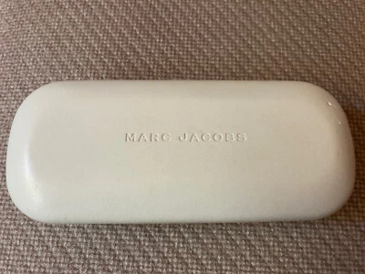 🎄 Estuche Rígido Blanco MARC JACOBS Interior Negro Foto 1 de 4