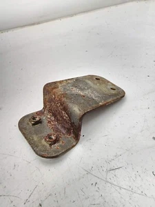 1999-2006 Audi TT Quattro Turbo Pressure Hose Pipe Mounting Bracket 8L9145875 - Picture 1 of 2