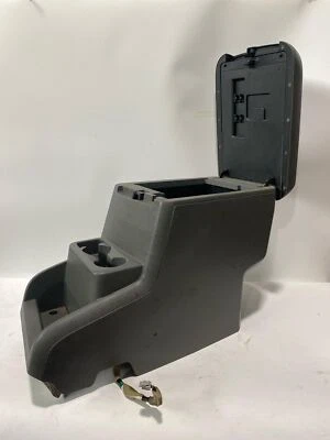 Used Front Lower Center Console fits: 2012 Nissan Nv 2500 floor Front Lower Grad Foto 1 de 4