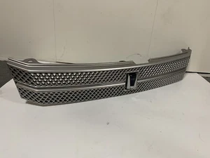 Toyota VOXY |NOAH AZR60 |AZR65 Front Grille|GRILL (Used) NICE LOOKING - Foto 1 di 5