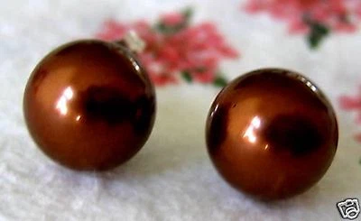 Pendientes de perlas de chocolate con caparazón del Mar del Sur de 10 mm de plata de ley Foto 1 de 2