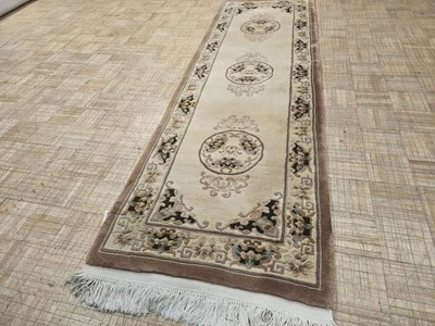 2.6x8 CHINESE RUG VINTAGE AUBUSSON PEKING AUTHENTIC 100% WOOL ORIENTAL RUG - Image 1 of 4