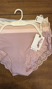 NUEVO Paquete de 5 bragas de encaje Jessica Simpson ultra coquetas HIPSTER talla mediana $60 - Imagen 1 de 9