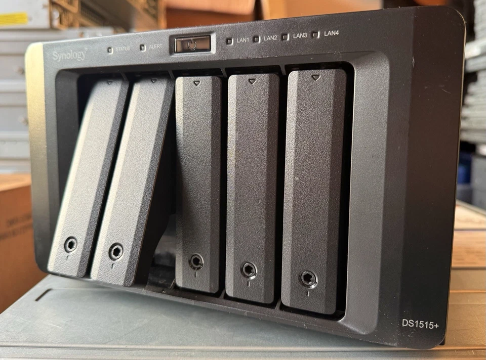 Synology DS1515+ 5 Bays DiskStation - Image 1 of 4