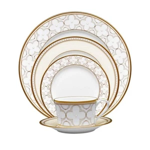 Noritake Trefolio Gold 5-Piece (White) Bone China Place Setting, Service for 1 - Picture 1 of 5
