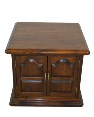 Ethan Allen Antiqued Pine End Table Square Lamp Table Old Tavern #12-8075 - Image 1 of 4