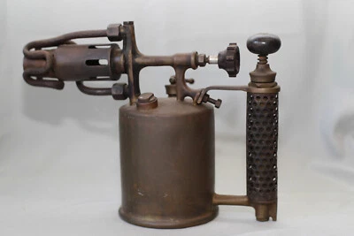 Lampe à souder en laiton ancienne de marque K.VESTI F.J - Photo 1/4