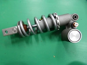 Yamaha YZF R6 RJ27 2017 muelle, amortiguador, amortiguador trasero - Imagen 1 de 1