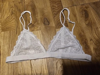 Women's Bralette Bra Size M. Worn Once Or Twice - Image 1 of 4