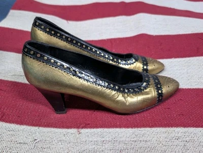 Vtg Yves Saint Laurent Leather Brogue Pump 8 M YSL Italy Heels Gold Black - Image 1 of 4