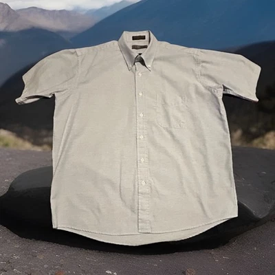 OLEG CASSINI 男式 XL 单剪裁浅蓝色短袖纽扣衬衫 — 第 1/4 张图片