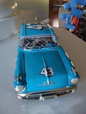 RARE 2004 Racing Champions Richard Petty #43 1957 Olds Hardtop Signed - NMIB - Image 1 of 4