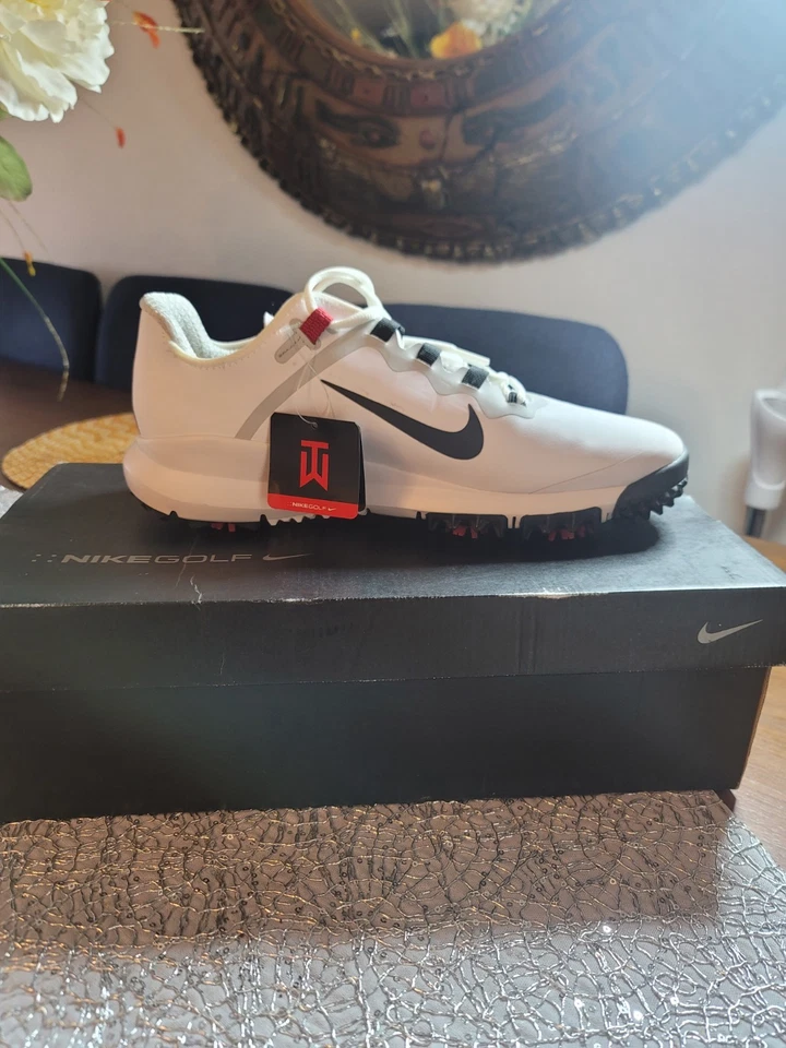 Nike Tiger Woods 2013 Golf Shoes - Image 1 of 4