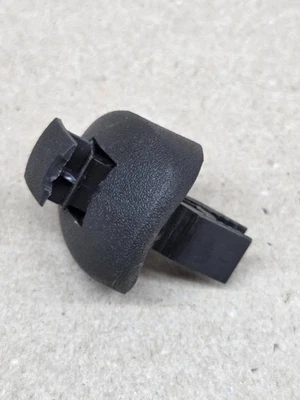 Pontiac Firebird 2000-02 transmisión automática WS6 Chevrolet Camaro Z28 ganchos de abrigo OEM ébano Foto 1 de 2