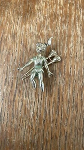 Vintage rare Peter Pan Disney brooch pin pre 1968 - Picture 1 of 2