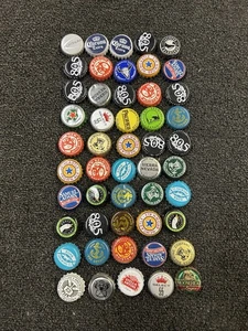 50 tapas de botellas de cerveza artesanal DIFERENTES - Lote A1 - Imagen 1 de 7