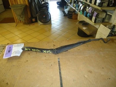 95 CAVALIER WIPER ARM 106641 - Image 1 of 2