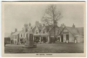 THE SQUARE, TORPHINS - Aberdeenshire Postcard (P1062) - Picture 1 of 2