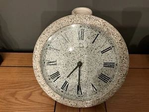 Hanson Quartz Plastic Stone Effect Round Wall Clock - Picture 1 of 5