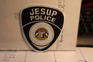 police patch   JESUP POLICE GEORGIA - Picture 1 of 1