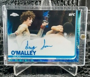 Sean O'Malley Auto - 2019 Topps UFC Chrome Blue Refractor #24/75 - MINT