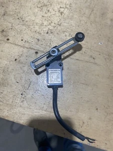 Rotary Limit Switch AEM2G51Z11-3 - Picture 1 of 1