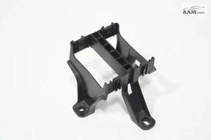 2017-2021 JEEP COMPASS 2.4L LEFT FLOOR AIR DISTRIBUTION DUCT BRACKET OEM - Picture 1 of 4