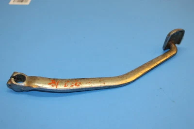 НОВЫЙ ИЗ СТАРЫХ ЗАПАСОВ YAMAHA 80-83 XJ650 ПЕДАЛЬ ТОРМОЗА ДЕТАЛЬ # 4H7-27211-00-00 - Изображение 1 из 4