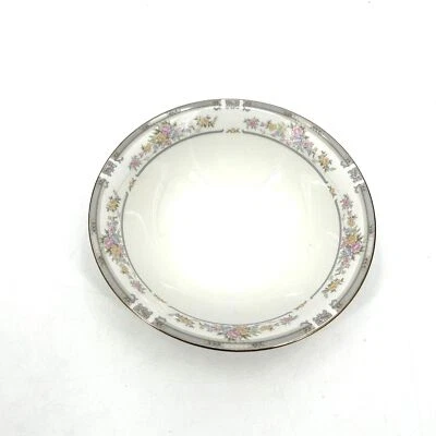 FARBERWARE Vintage 1992 Fine China Blanco Floral Southampton Cuenco de Verduras 9" Foto 1 de 4