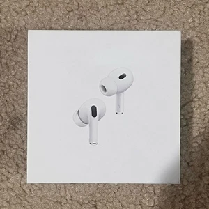 AirPods Pro 2nd Generation (USB-C) - Photo 1 sur 2