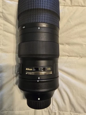 Nikon AF-S NIKKOR 200-500mm f/5.6E ED VR Telephoto Zoom Lens –near mint  - Image 1 of 4