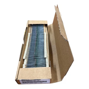 MRS25 Precision Metal Film Resistor CECC 1.1 kOhm 1K1 1/4W 1% 232215611102 QTY:1 - Picture 1 of 2