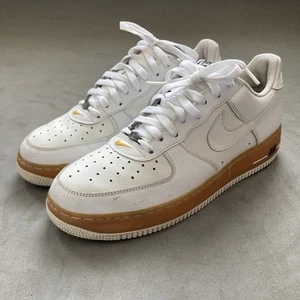 NIKE AF1 PREMIUM RARE VINTAGE 2005 UK 9 WHITE JD SPORT GUM MID SOLES 306353-902 - Picture 1 of 7