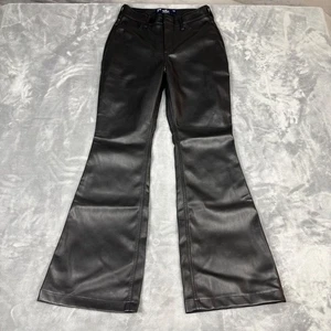 Hollister Damen Ultra High Rise Flare Kunstleder Hose Schwarz W28R - Bild 1 von 11