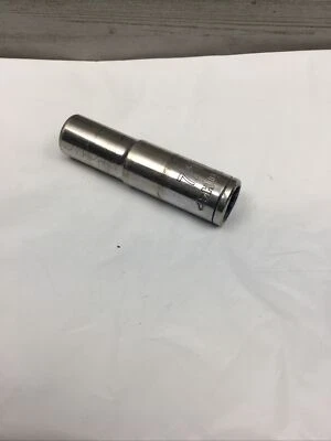 Used HUSKY 3/8 drive 7/16"  6pt Socket - Image 1 of 4