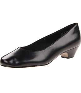 New in Box Soft Style Womens Angel II Black Pump Dress Heels Shoes Size 7.5 Wide